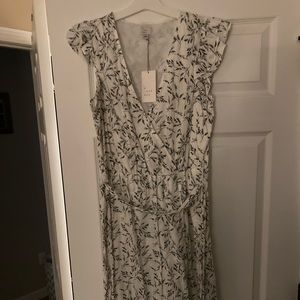 NWT Spring/summer woman’s dress size large